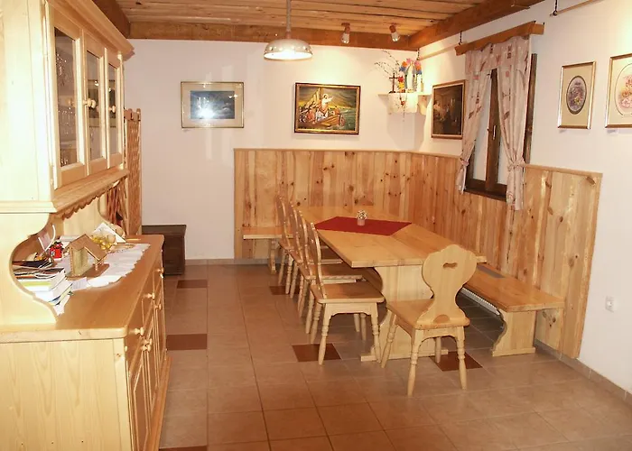 Çiftlik konaklama Pri Lazarju Farm *