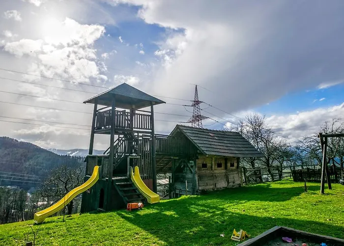 Pri Lazarju Farm Podgrad (Osrednjeslovenska)